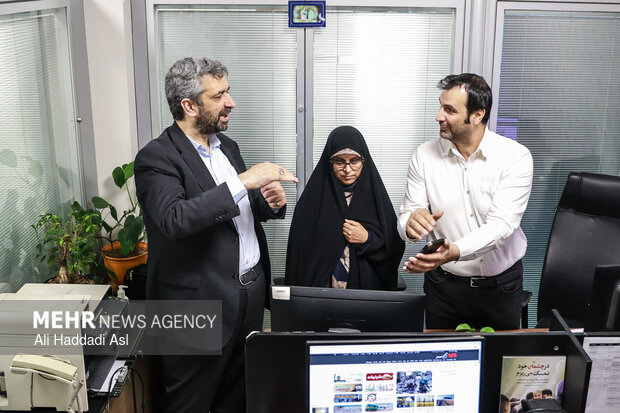 بازدید معاون ارتباطات و اطلاع رسانی دفتر رئیس جمهور از گروه رسانه ای مهر