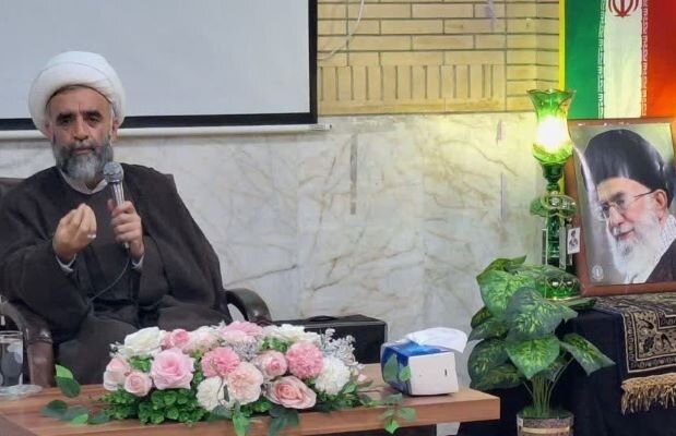 مدیر حوزه علمیه خواهران بوشهر: تمدن غربی محکوم به فنا است