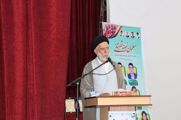 امام جمعه دیّر: آموزش و پرورش سنگ‌بنای آینده کشور است