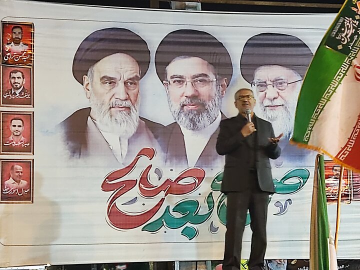 پورخرسندی: راهپیمایی شبانه مردم حماسه‌ای ماندگار است