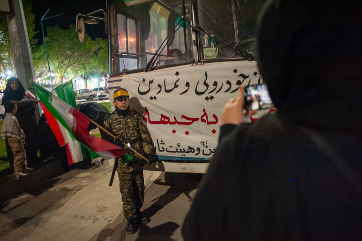 کاروان نمادین اعزام به جبهه در همدان