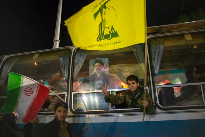 کاروان نمادین اعزام به جبهه در همدان