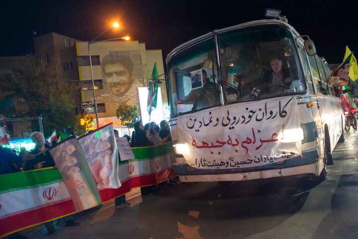 کاروان نمادین اعزام به جبهه در همدان
