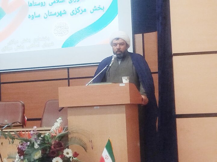 سبزی: تشکیل قرارگاه جنگ اقتصادی در ساوه ضروری است