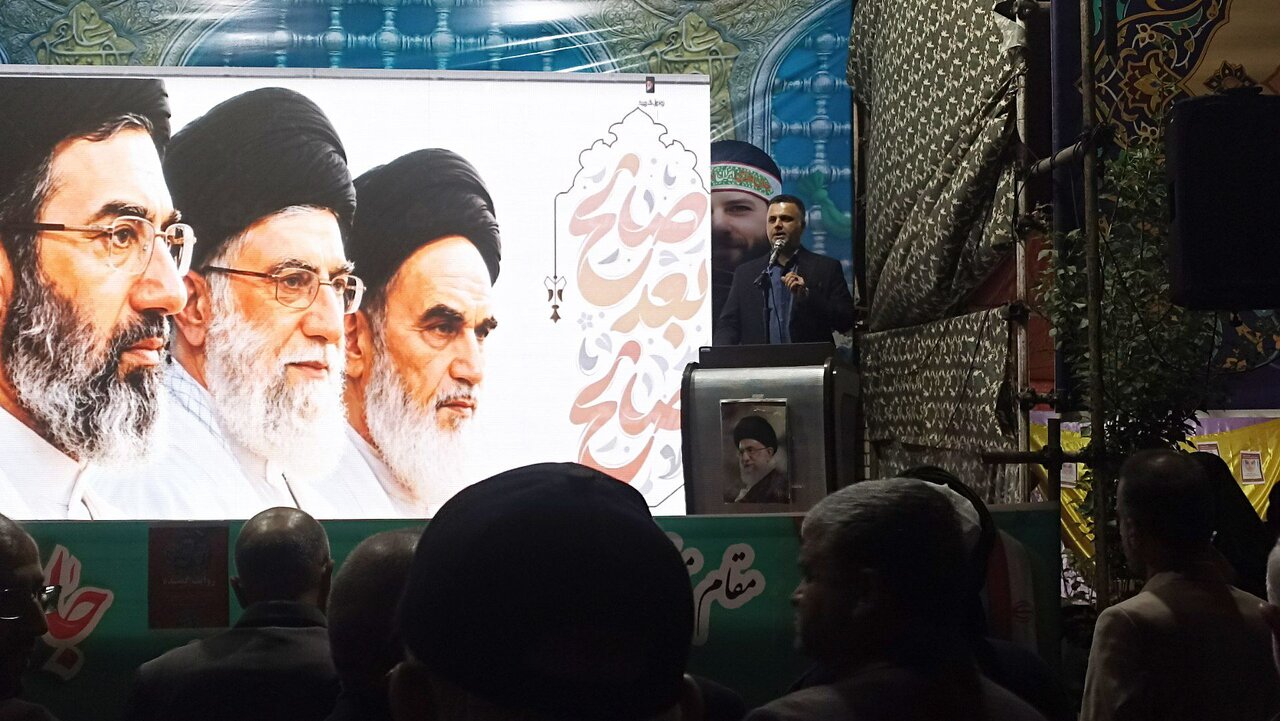 مرادی: مردم کردستان در روزهای جنگ خوش درخشیدند