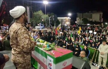 مراسم وداع با بانوی شهیده جنگ رمضان در بوشهر