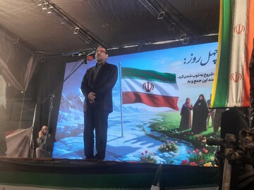 عباسی: ایران ۴۷ سال در خط مقدم نبرد با استکبار ایستاده است