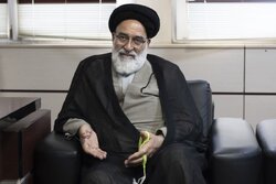 محمودی: حضور «معجزه‌گونه» مردم در تجمعات ثبت تاریخی شود