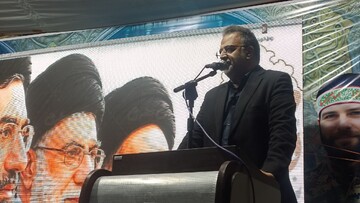 شهسواری: جمهوری اسلامی برای حفظ کرامت انسانی بر توان دفاعی تاکید دارد