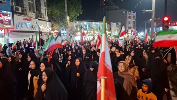 نکا همچنان پای کار انقلاب