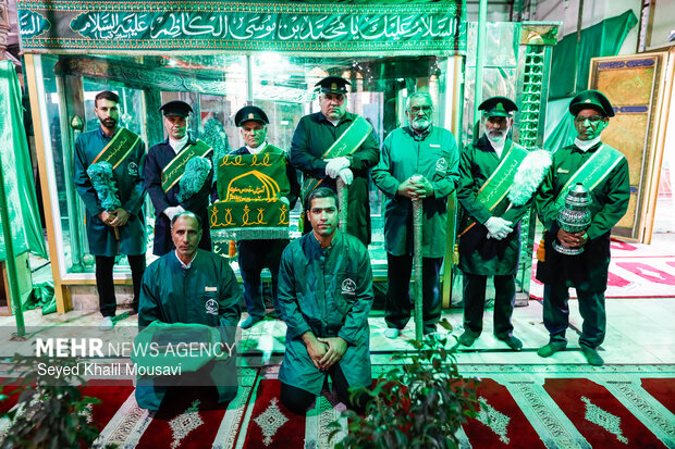 آیین حضور تولیت آستان قدس علوی در آستان مقدس حضرت محمدبن موسی الکاظم (سبزقبا) دزفول