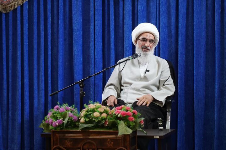 امام جمعه بوشهر: بازگشت اعمال انسان به سوی خود اوست