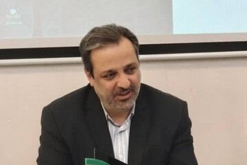 تحقق عدالت فرهنگی با تمرکززدایی جشنواره‌ها و بهره‌گیری از مفاخر ملایر