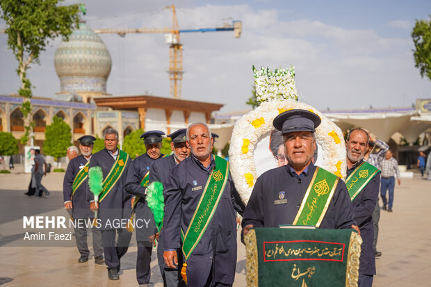 خادمان حرم شاهچراغ(ع) در میناب