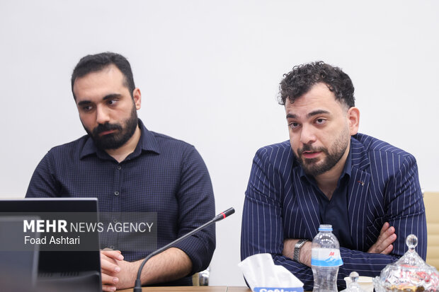آغاز طرح پایش سلامت مناطق کم برخوردار با سامانه پرتابل نبض هوشمند سلامت