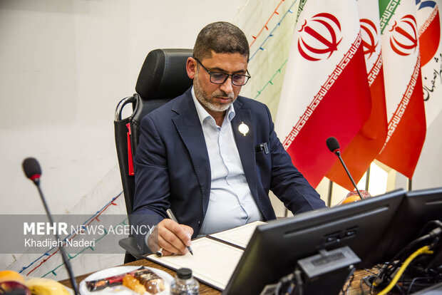 حضورتولیت آستان مقدس علوی در اصفهان