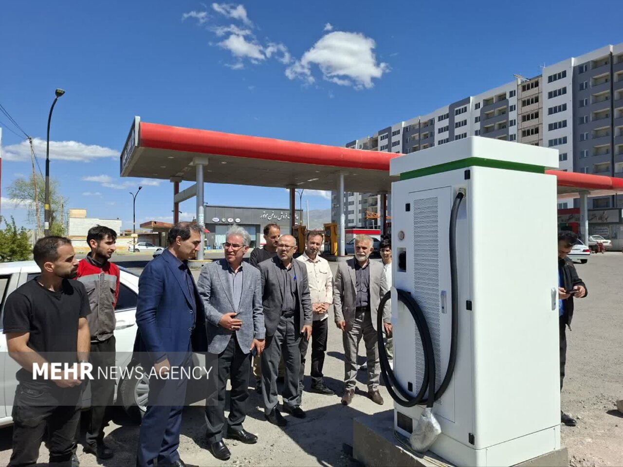 راه اندازی اولین ایستگاه شارژ خودروهای برقی و هیبریدی در مشگین شهر
