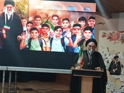 معلمان پایه‌گذار تربیت و شکوفایی استعدادهای دانش‌آموزان هستند