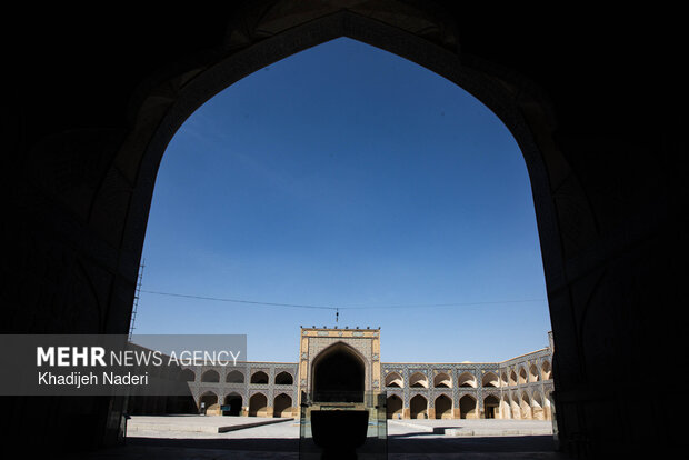 مسجدجامع عتیق اصفهان، شکوه معماری ایرانی