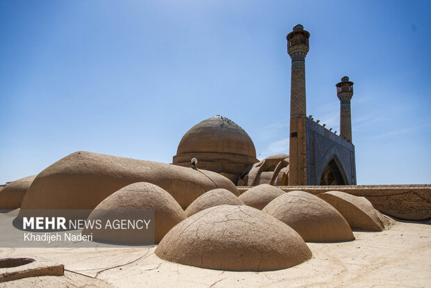 مسجدجامع عتیق اصفهان، شکوه معماری ایرانی