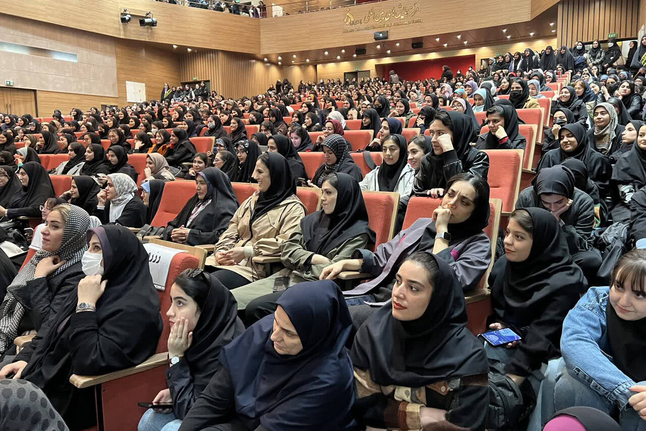 برگزاری اردوی دانشجویی با محور اندیشه‌های انقلاب ویژه دانشجویان دختر