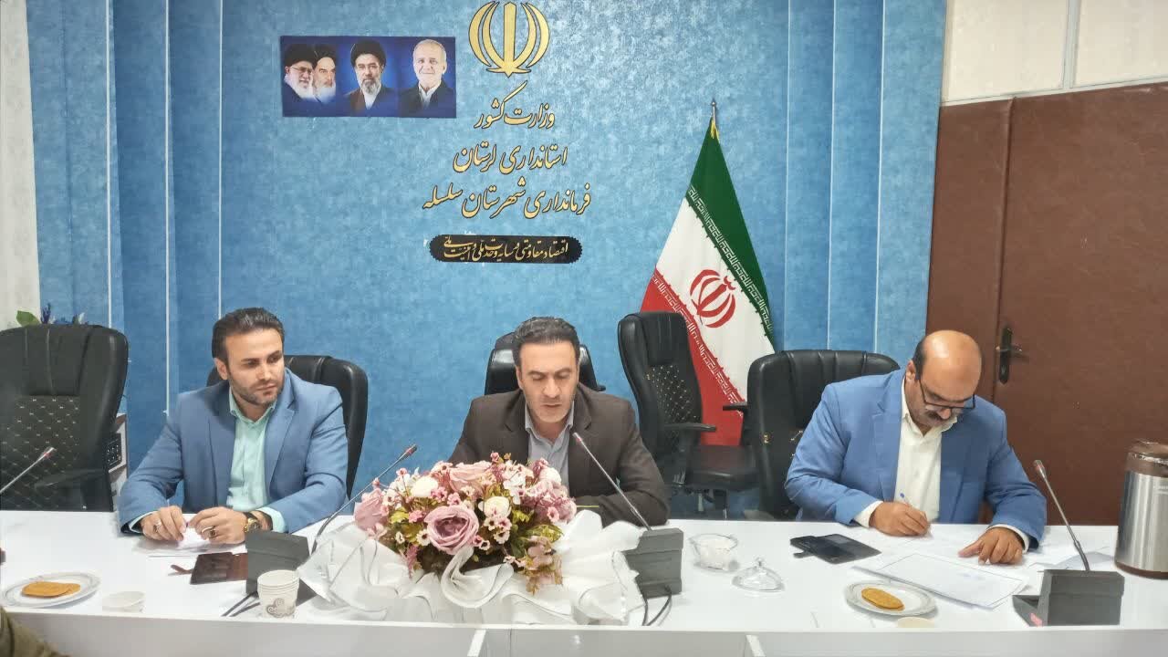 معاون فرماندار سلسله: افزایش سهمیه آرد روستایی در دستور کار است