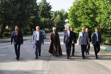 رئیس بنیاد مسکن کشور به کرمانشاه سفر کرد