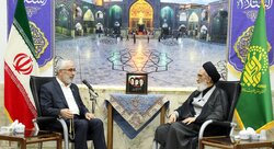 رفت‌وآمد مسئولان و علمای ایران و عراق توطئه دشمن را خنثی می‌کند
