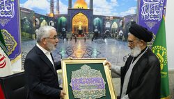 تشرف تولیت آستان مقدس علوی به حرم حضرت معصومه (س)