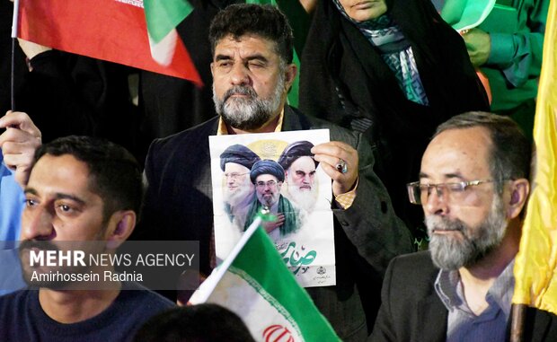 اجتماع بیعت با رهبری در بیرجند