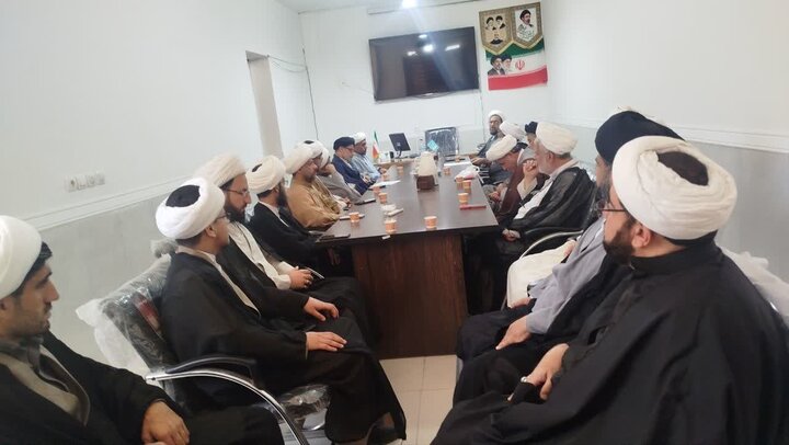 رئیس تبلیغات اسلامی گناوه: اولویت اصلی مساجد جهاد تبیین است