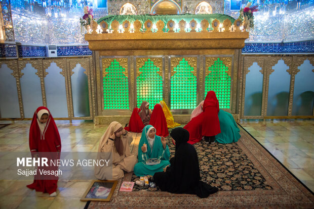 آیین اختتامیه طرح زندگی با آیه ها در همدان
