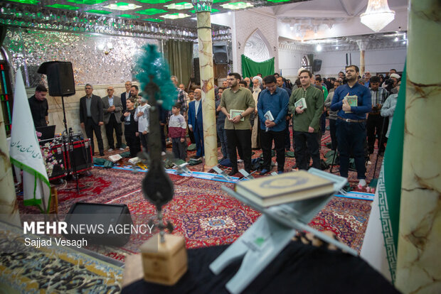 آیین اختتامیه طرح زندگی با آیه ها در همدان