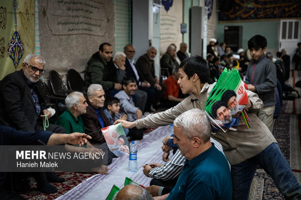 ارادت ۲۲ ساله گلستانی ها به امام رئوف