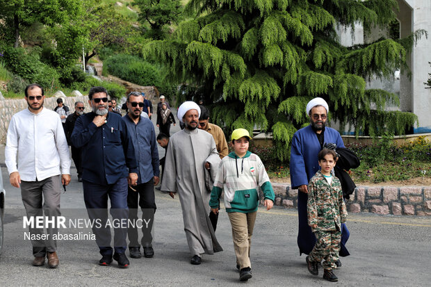 همایش پیاده روی خانوادگی در آبیدر سنندج
