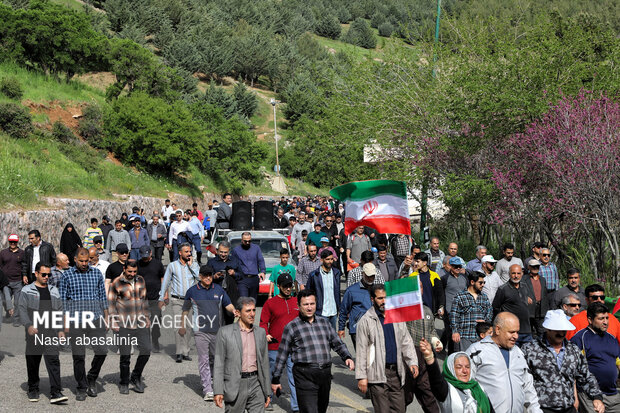 همایش پیاده روی خانوادگی در آبیدر سنندج