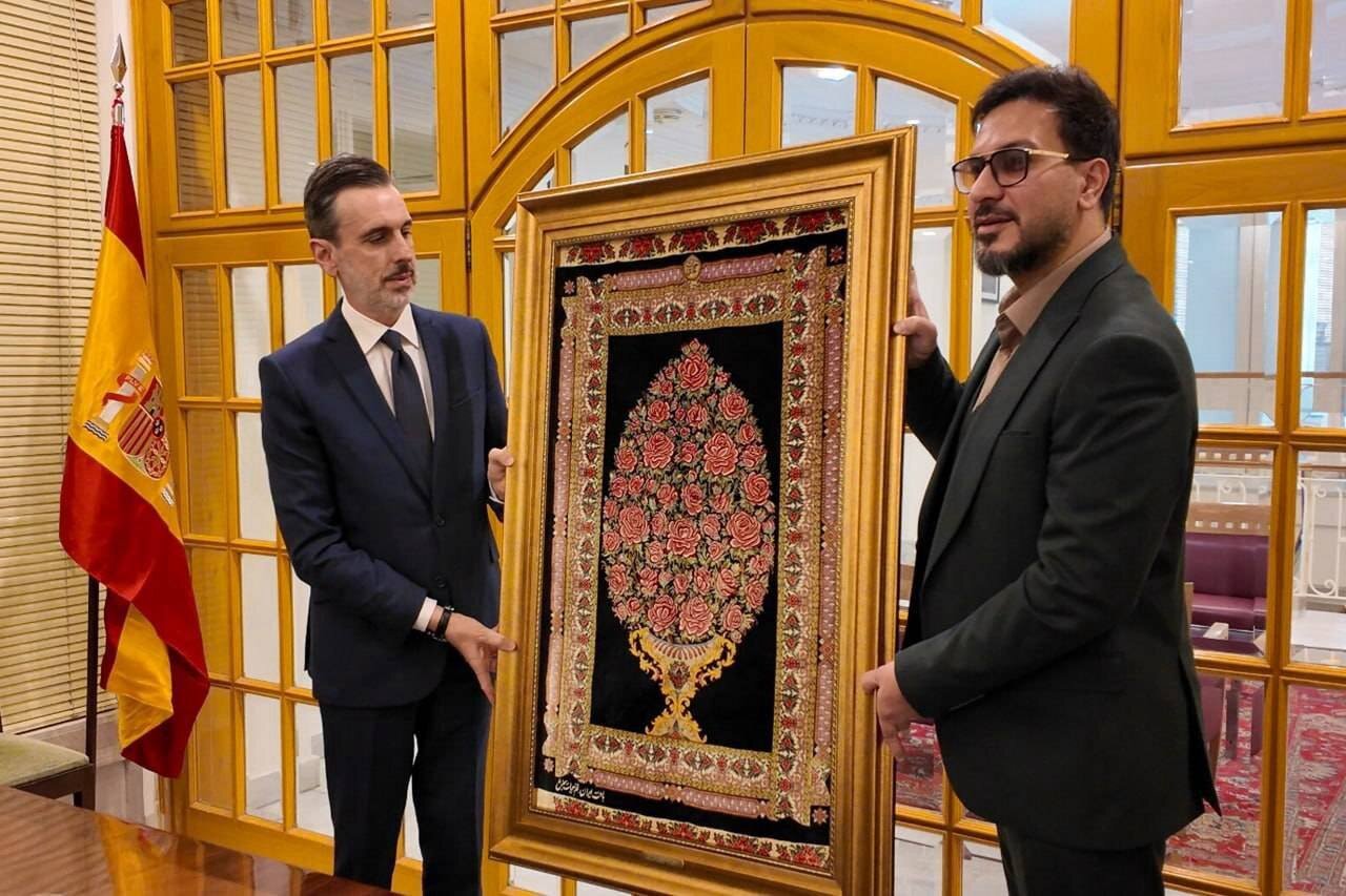 سفير،قرآن،ايران،اسپانيا،كريم،تاريخي،ديدار،جمهوري،اسلامي،تلاو ...