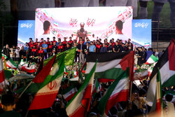 به هر میدان درخشد نام ایران