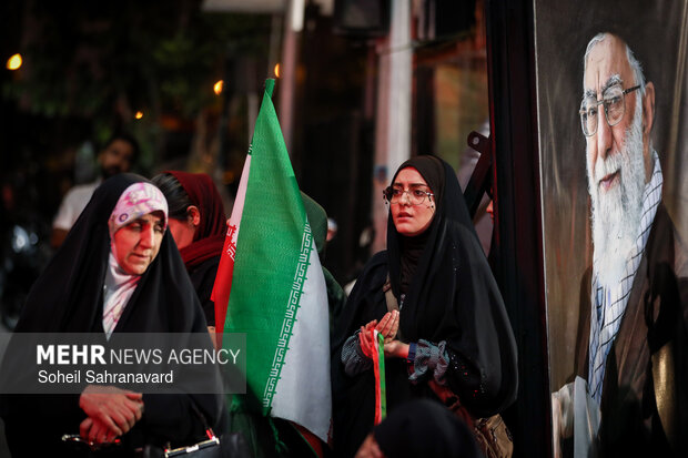 مراسم مناجات و توسل به امام زمان(عج) در رواق کشوردوست