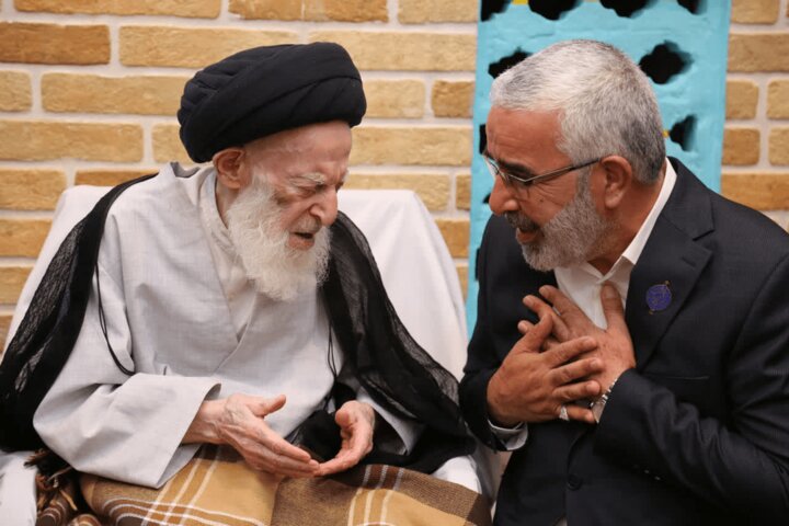 دیدار تولیت آستان مقدس علوی با آیت‌الله‌ شبیری زنجانی در قم