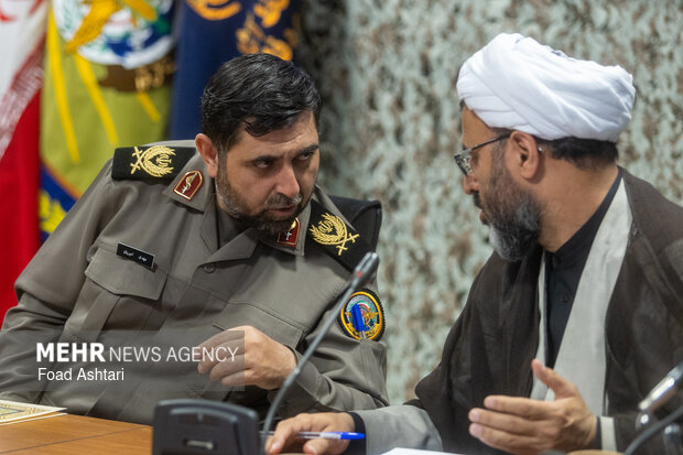نشست اعلام نتایج نهایی بیست و سومین دوره کتاب سال دفاع مقدس