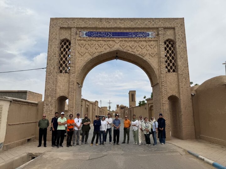 تور «سفر به قلب تمدن» در شهرستان های گناباد و بجستان برگزار شد