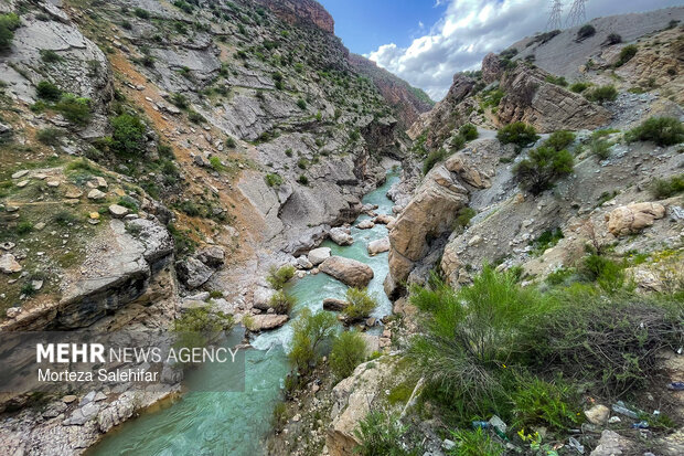طبیعت بهاری فلارد چهارمحال و بختیاری