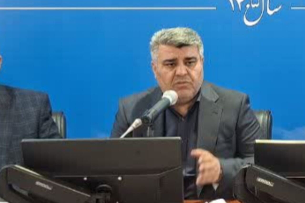 واگذاری ۱۹ دستگاه ماشین‌آلات به دهیاری‌های ساوجبلاغ