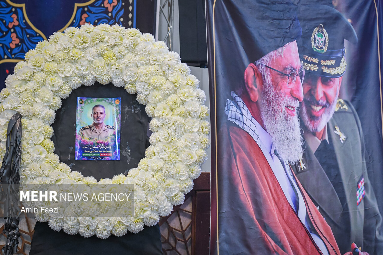 آیین اربعین سپهبد شهید سید عبدالرحیم موسوی در بندرعباس برگزار شد