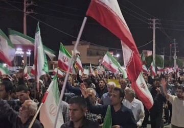 حماسه آفرینی مردم آب پخش در شب ۷۵ دفاع از رهبری و انقلاب