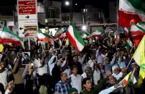 اجتماع باشکوه مردم دیّر در دفاع از انقلاب و رهبری
