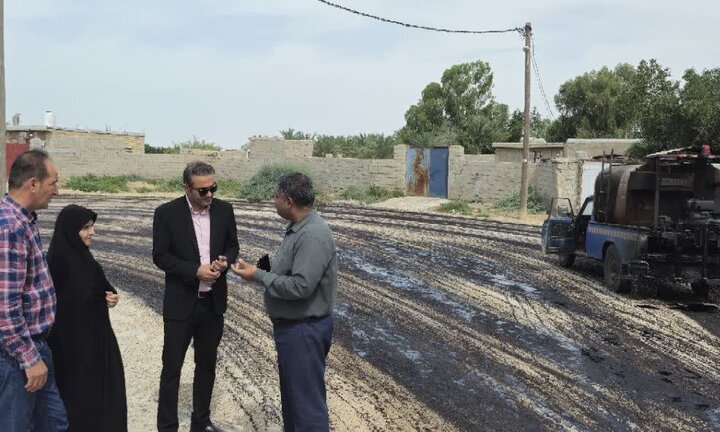 معاون فرماندار دیلم: معابر روستاهای محروم برای اولین بار آسفالت شد