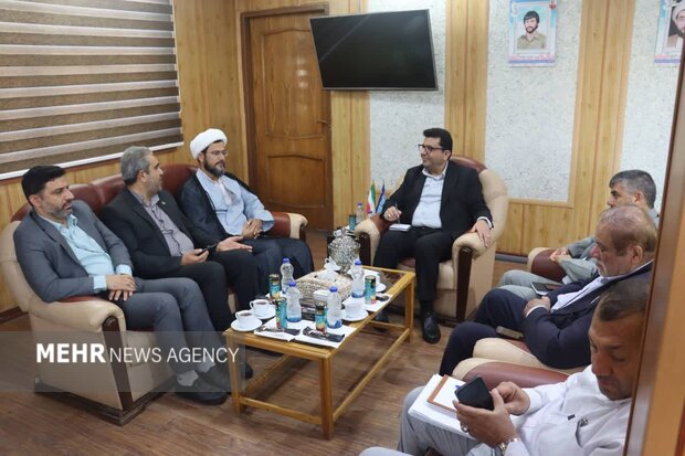پروانه: برنامه‌های فرهنگی و معرفتی در جامعه کارگری بوشهر تقویت می‌شود