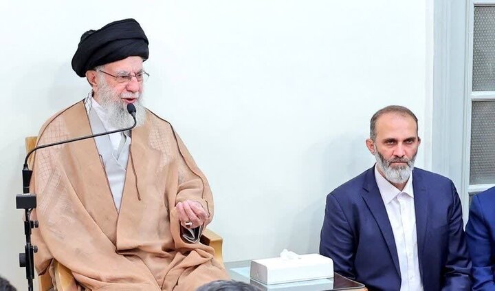 از خیابان جمهوری تا بنبست سادگی؛ روایت یک دیدار باورنکردنی